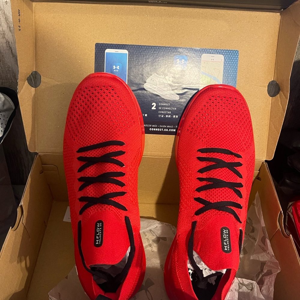 Under Armour UA Flow Velociti SE Shoes